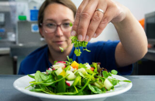 Salad preparation for inpatient unit